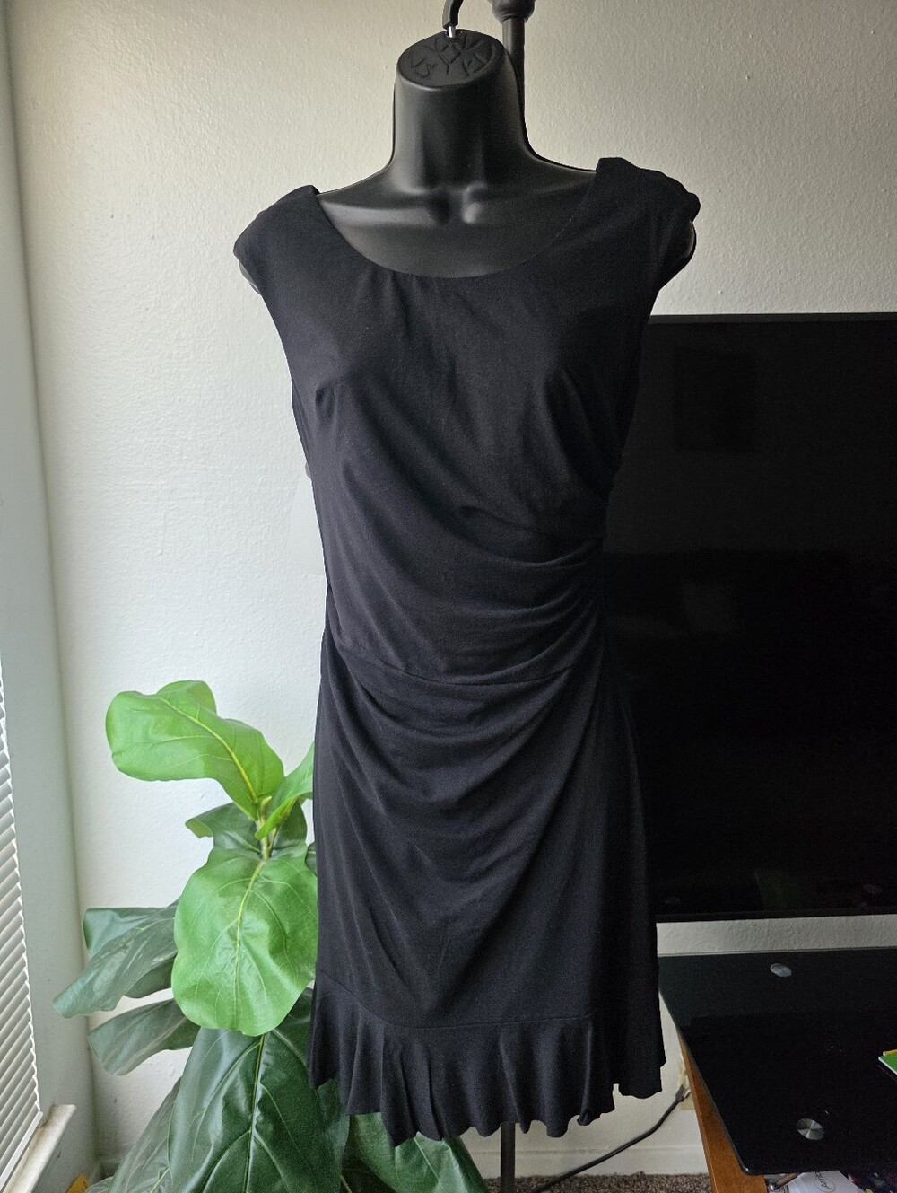 Betsey Johnson Black Ruched Scoop Midi Dress